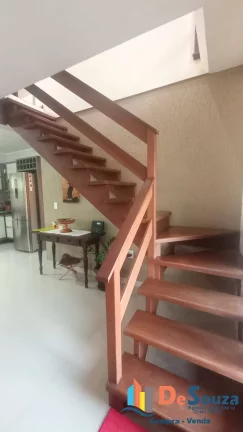 Imagem Linda residência em Bairro Humaitá!