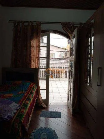 Imagem Sobrado para compra no Jardim Moreira com 3 dormitórios à venda, 144 m² por R$ 600.000 - Jardim Moreira - Guarulhos/SP