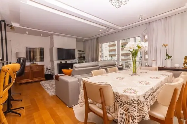 Imagem Apartamento 3 dorms à venda Rua Dona Augusta, Menino Deus - Porto Alegre