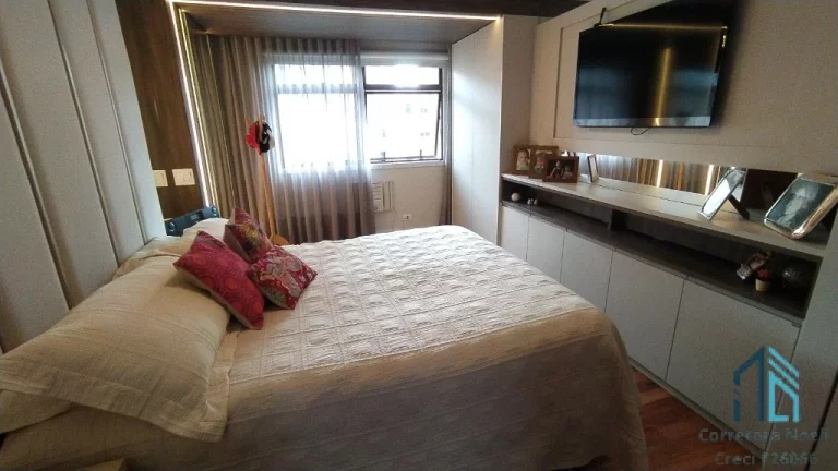 Imagem Apartamento 04 quartos sendo uma suíte, 02 vagas de garagem no Cabral/Ahú em Curitiba PR