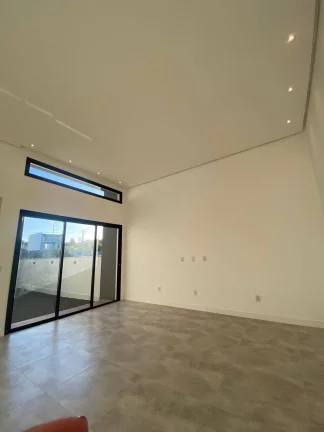 Imagem ESTILO EM ALTO PADRÃO!!! Casa térrea com 2 dormitórios, condomínio fechado