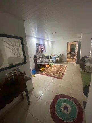 Imagem Casa à venda no bairro Conjunto Manoel Mendes, em Uberaba