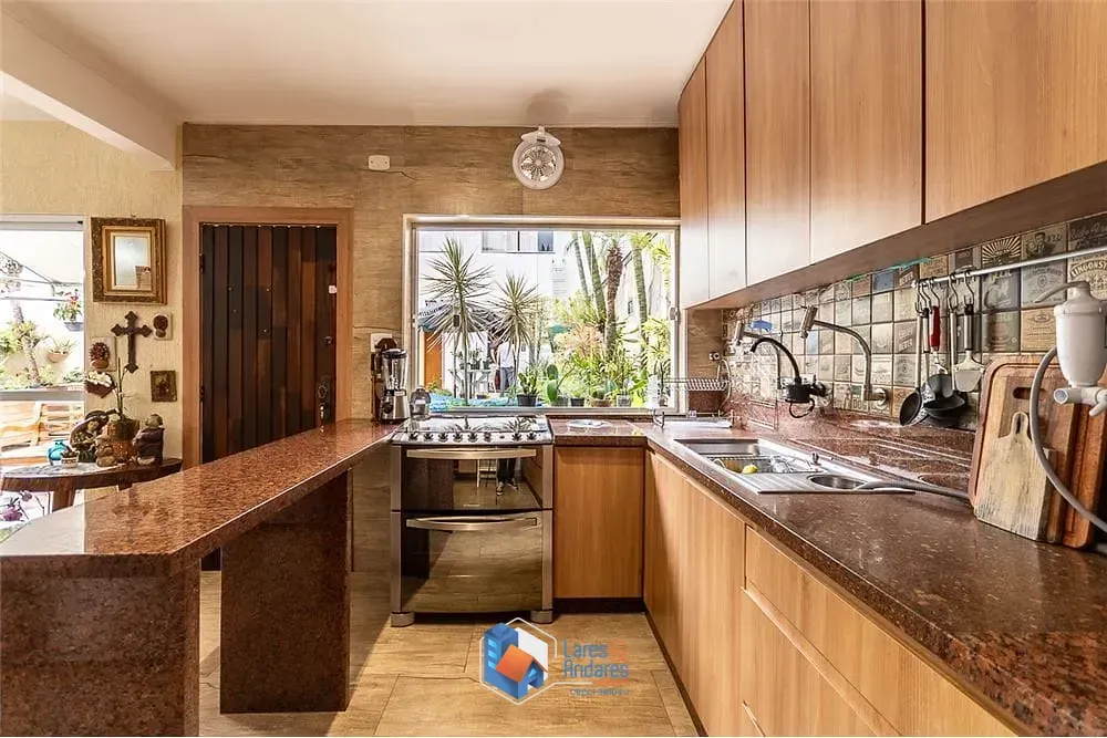 Imagem Casa à venda 4 Quartos 2 Suites 3 Vagas 267M² Jardim da Saúde São Paulo - SP