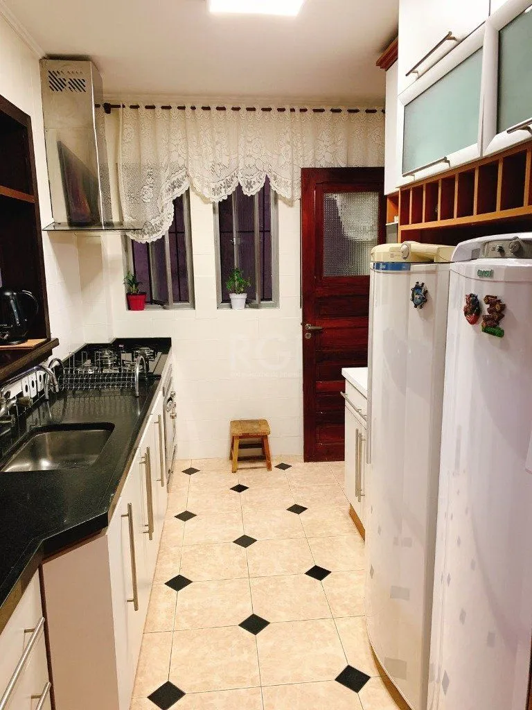 Imagem Apartamento no bairro Auxiliadora de 3 dormitórios e vaga