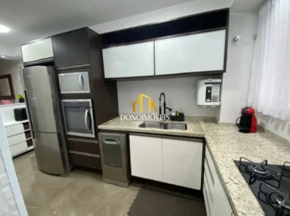 Imagem Apartamento com 03 dormitórios, todos suítes com sacada equipada com tela, vidro e blackout. Possu...