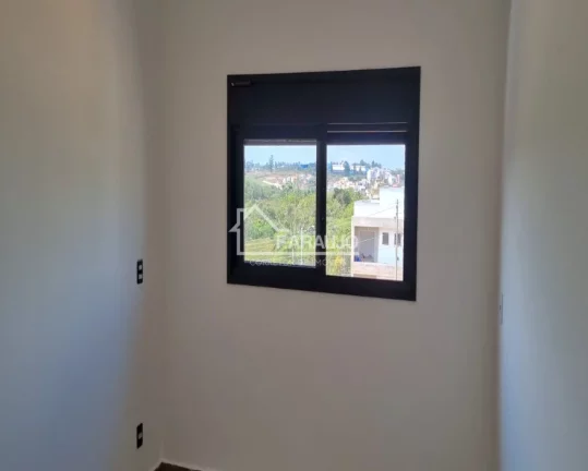 Imagem Casa em Condomínio à venda em Campos do Conde com 204m² 3 suítes, 4 vagas