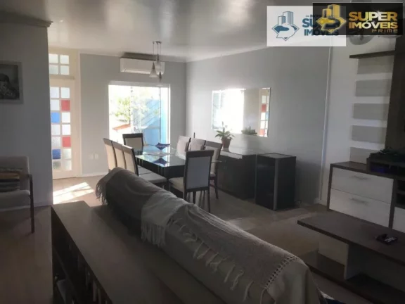 Imagem Casa Alto Padrão para Venda em Areal Pelotas-RS - 1512