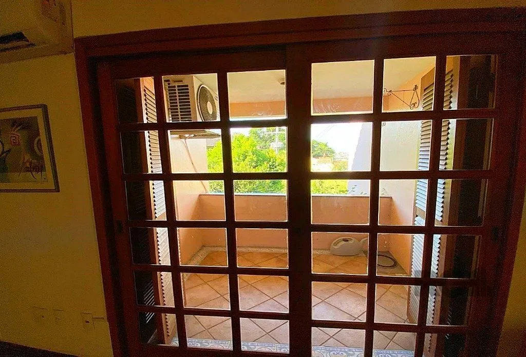 Imagem CASA - 4 dorms. - 3 vagas - 254,79 m² - SANTA TEREZA