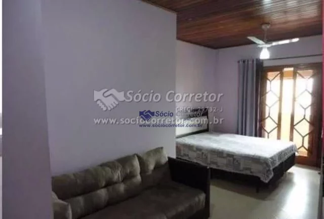 Imagem Vendo sobrado 155m - 3 Dorms. com Suíte- Por R$ 700.000,00 - Bom Clima