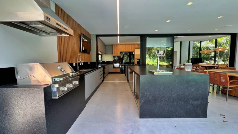 Imagem Casa com 6 dormitórios à venda, 650 m por R$ 16.800.000,00 - Riviera M16