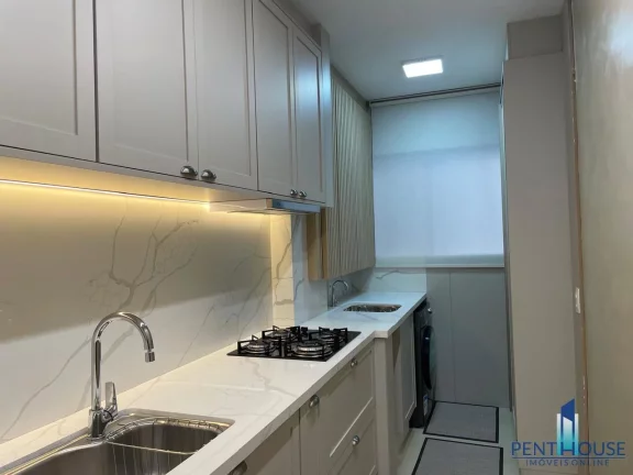 Imagem Apartamento Quadra Mar para Venda em Balneário Camboriú, CENTRO, 2 dormitórios, 1 suíte, 2 banheiros, 1 vaga