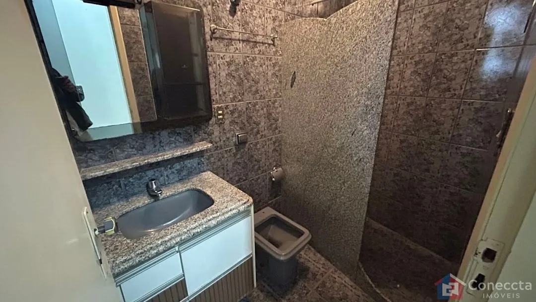 Imagem Apartamento com 3 dormitórios à venda, 112 m² por R$ 290.000,00 - Centro - Presidente Olegário/MG