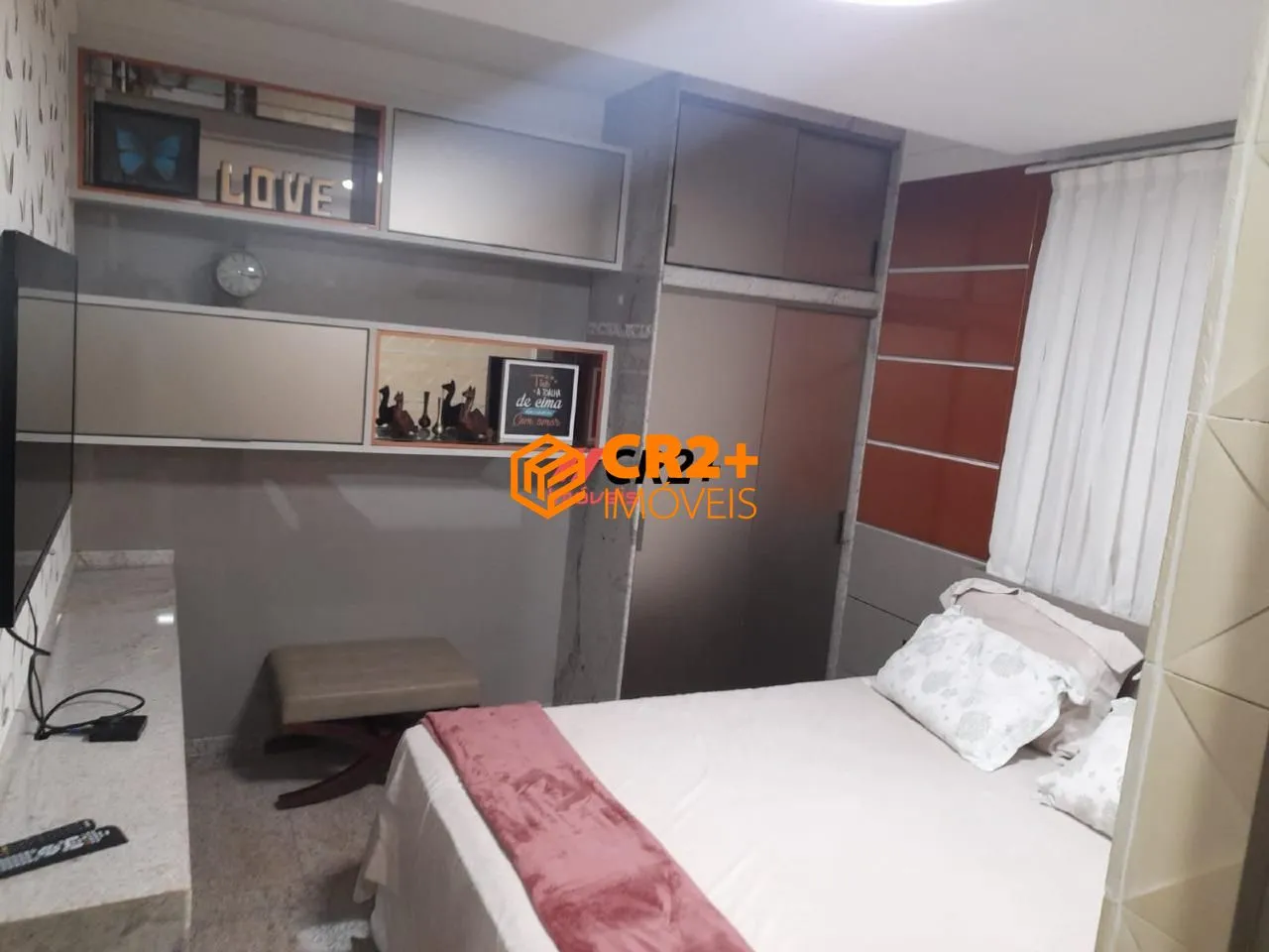Imagem Apartamento a Venda 290m² com 3 Quartos, 3 Suítes, escritório e Dce no bairro Pi