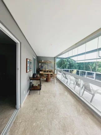 Imagem Linda casa alto luxo com cinco suítes home theater e área gourmet a venda em Alphaville ll