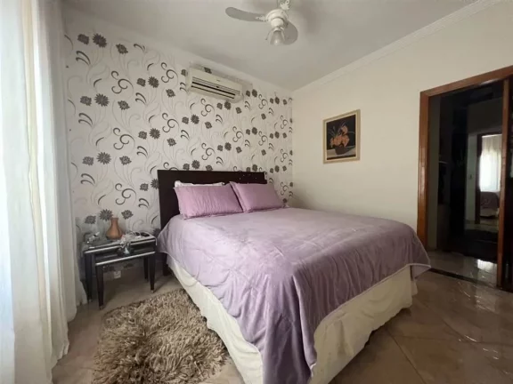 Imagem Casa com 6 dorms, Canto do Forte, Praia Grande - R$ 1.45 mi, Cod: 809