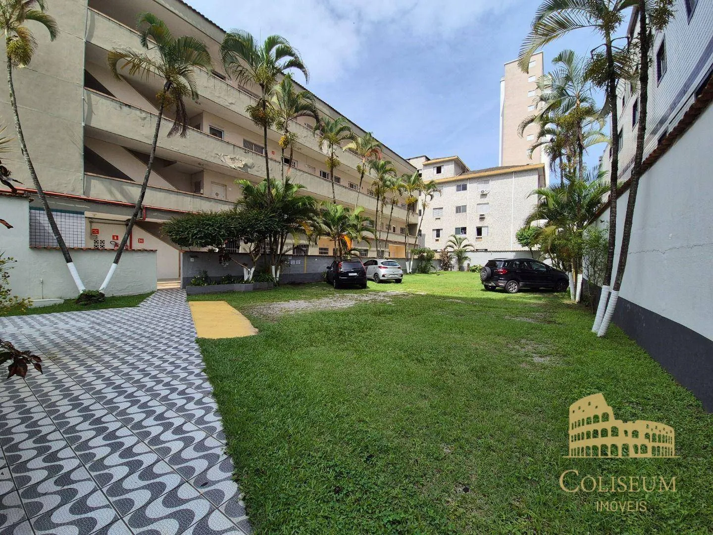 Imagem Apartamento com 1 dormitório à venda, 51 m² por R$ 270.000,00 - Canto do Forte - Praia Grande/SP