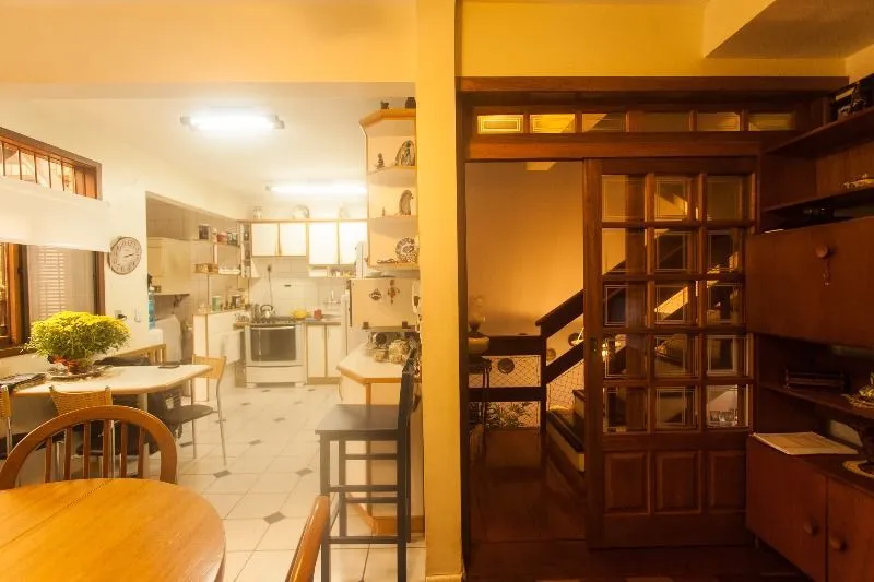 Imagem Casa Condominio para Venda - 170m², 3 dormitórios, sendo 1 suites, 2 vagas - Cavalhada