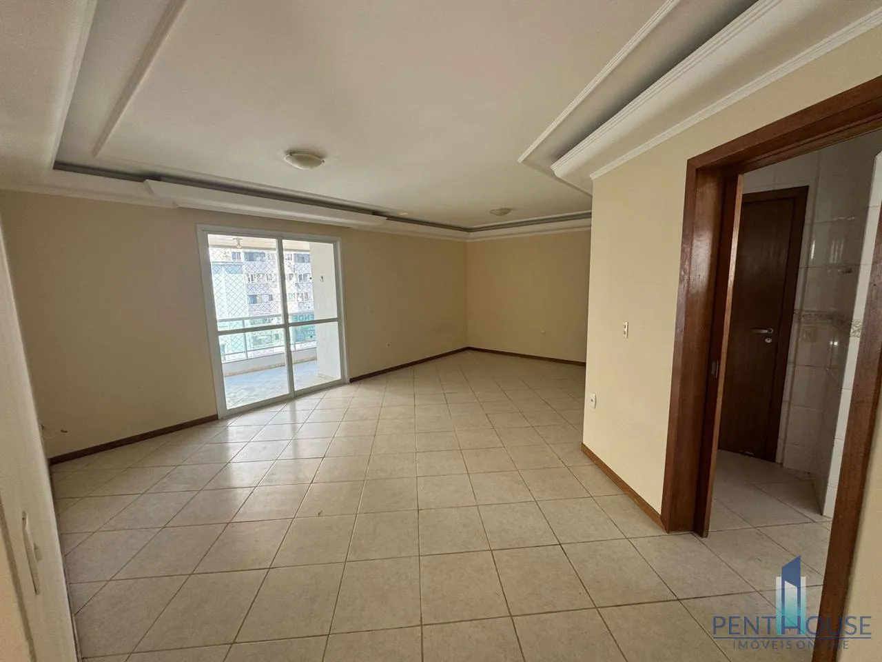 Imagem Apartamento Zona Central para Venda em Balneário Camboriú, CENTRO, 3 dormitórios, 1 suíte, 2 banheiros, 1 vaga