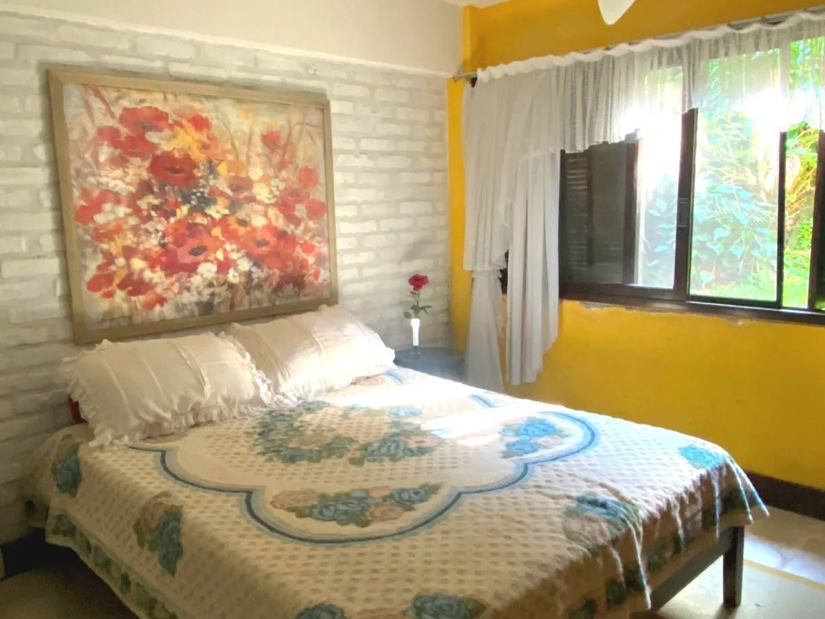 Imagem Casa com 7 dormitorios para venda Bairro Espírito Santo Porto Alegre, com 6 vagas.