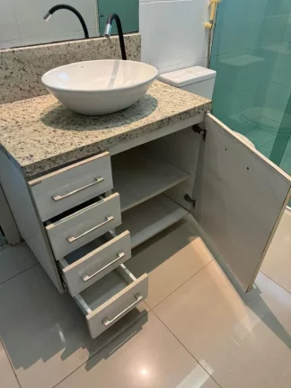 Imagem CASA RESIDENCIAL em MANAUS - AM, FLORES