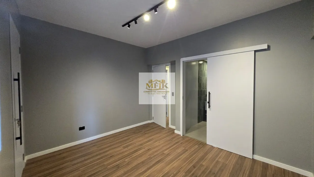 Imagem Venda de Apartamento no Centro de Curitiba-PR: 3 quartos, 2 suítes, 1 sala