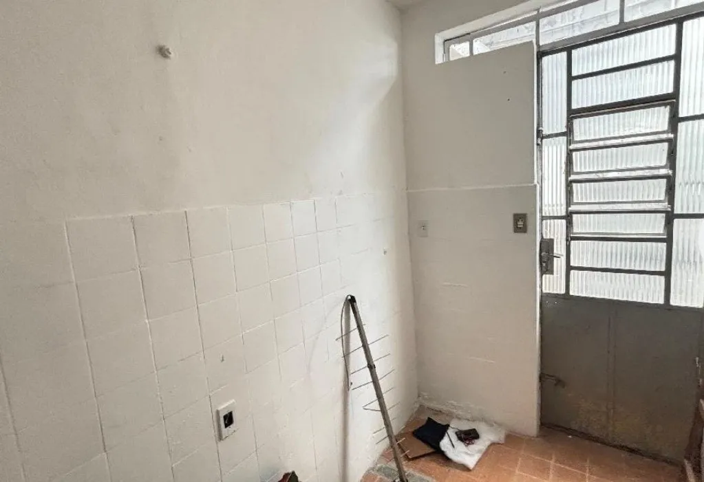 Imagem Maravilhosa casa à venda em Santo André-SP, Vila Luzita: 3 quartos, 1 suíte, 3 banheiros, 2 vagas de garagem, 230m²!