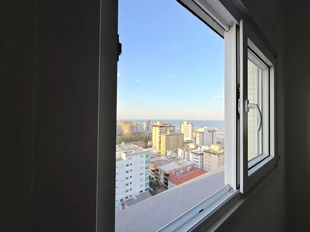 Foto do imóvel: Apartamento 3 Dormitórios - Bairro Centro em Avenida Ruda
