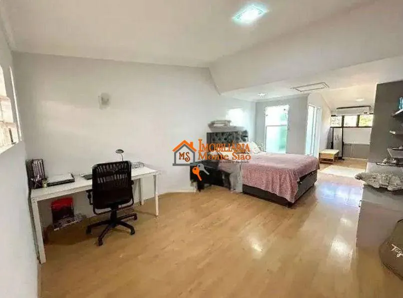 Imagem Sobrado com 3 dormitórios à venda, 250 m² por R$ 901.000 - Picanço - Guarulhos/SP