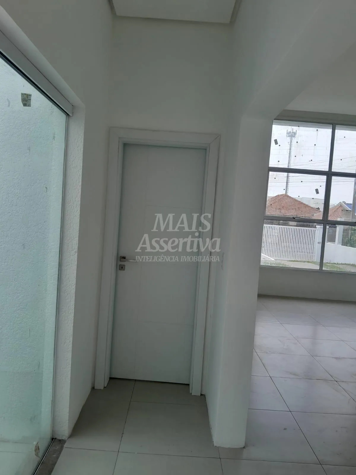 Imagem Excelente casa a venda localizada no centro de Tramandaí/RS - 2 dormitórios