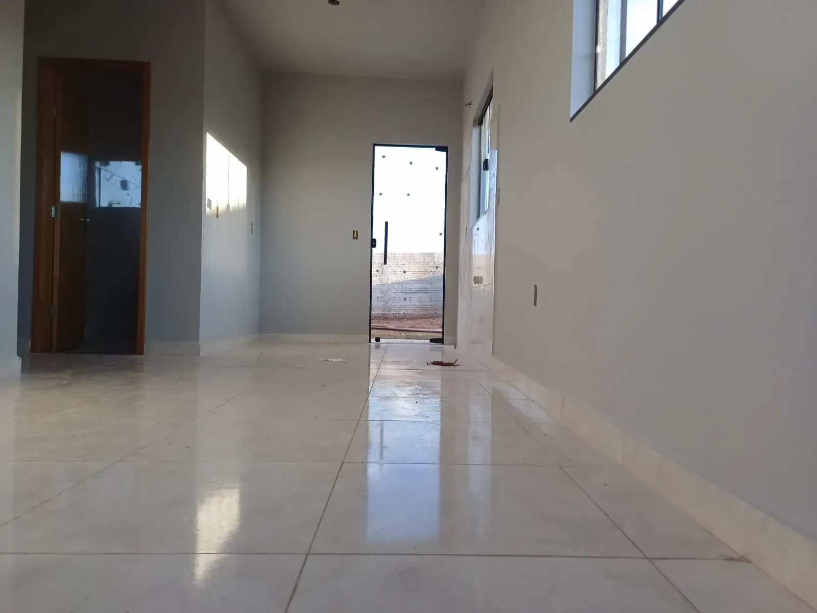 Foto do imóvel: Casa com 2 Quartos à Venda, 55 metros em Pitangueiras - Pitangueiras em Jardim Alvorada