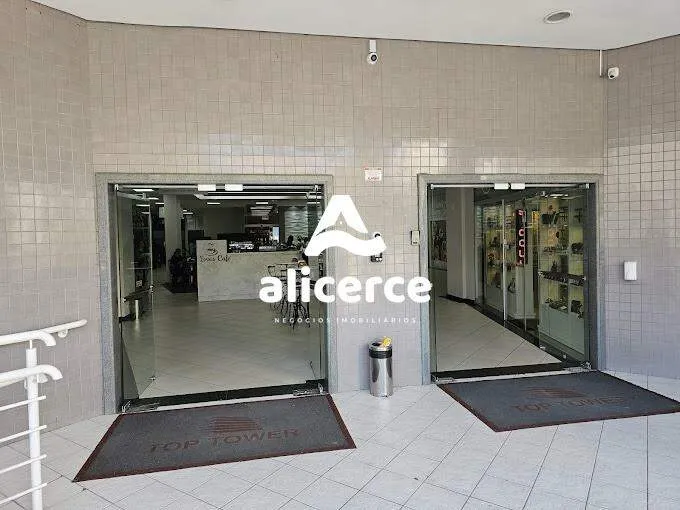 Imagem Sala à venda com , 33m² em Centro Florianópolis