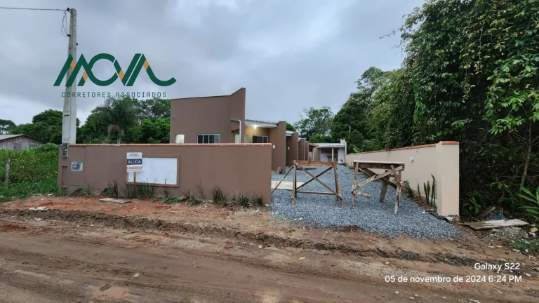 Imagem Kitnet mobiliada Unidade 01, primeira locação, com um banheiro, quarto, sala e área de serviço.