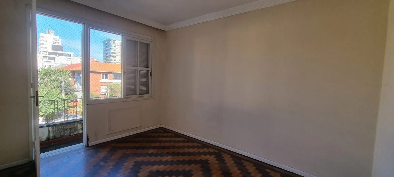 Imagem Apartamento 04 dormitórios ou gabinete com 01 vaga no bairro Praia de Belas