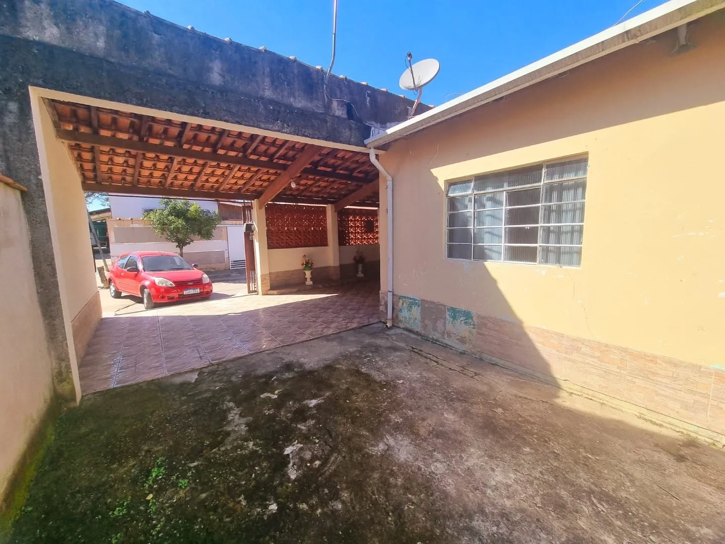 Imagem Casa à venda 3 Quartos, 1 Suite, 4 Vagas, 379.61M², Pedro Leme, Roseira - SP