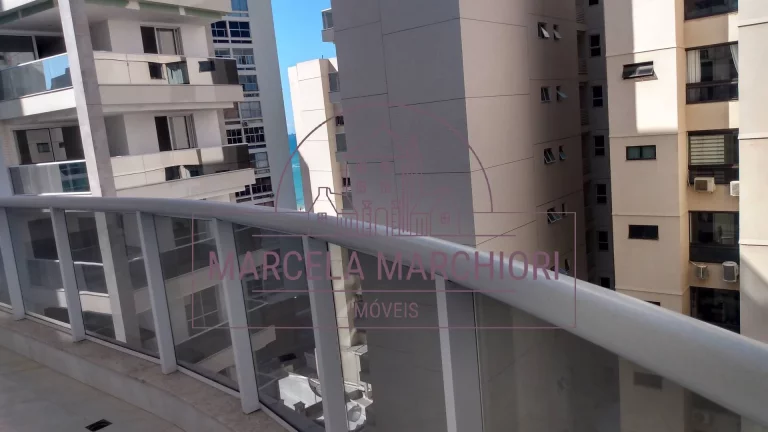 Imagem Apartamento 4 quartos na quadra do mar em Praia da Costa