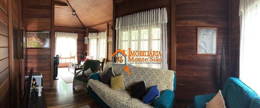 Imagem Casa com 6 dormitórios à venda, 300 m² por R$ 1.290.000,00 - Fazenda Velha - Arujá/SP
