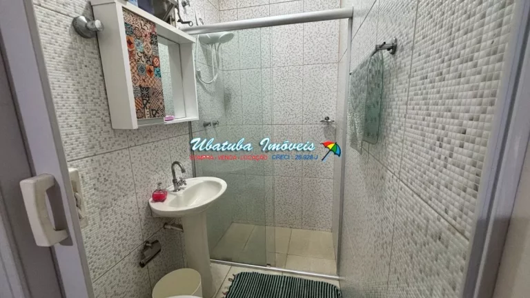 Imagem Apartamento com 03 dormitórios em prédio frente ao mar no Centro
