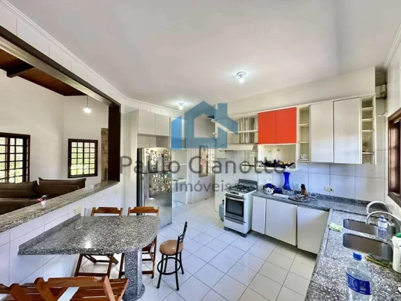 Imagem Casa à venda no condomínio Vila Velha