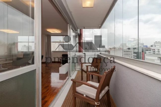 Imagem Higienopolis, apartamento reformado, 4 dormts, 1 suites, 2 vagas, varanda