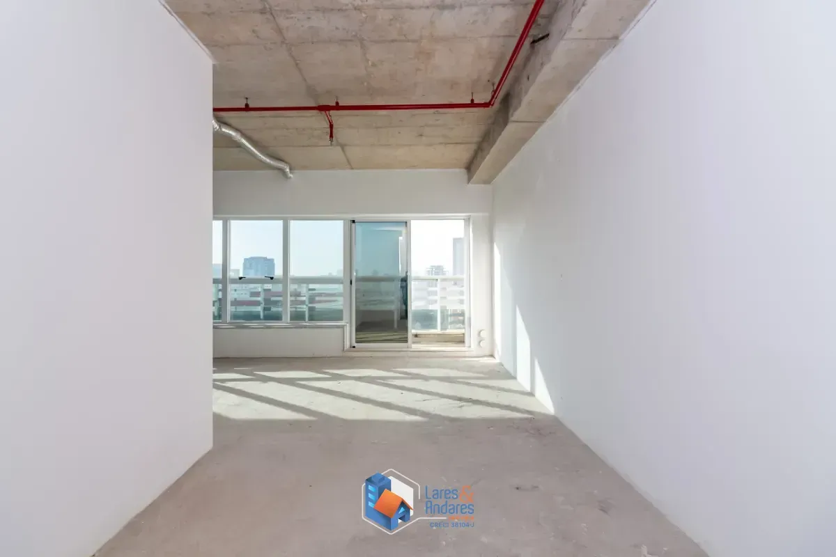 Imagem Conjunto comercial para venda em Liberdade, 61m²