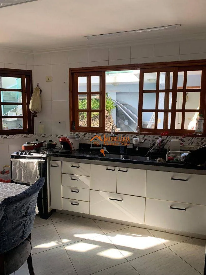 Imagem Casa com 4 dormitórios à venda, 216 m² por R$ 2.500.000,00 - Vila Rosália - Guarulhos/SP
