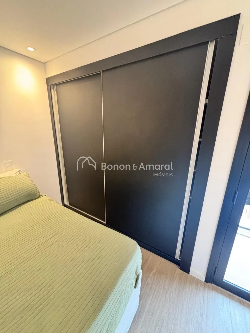 Imagem Apartamento mobiliado para locação no bairro Cambuí, em Campinas/SP