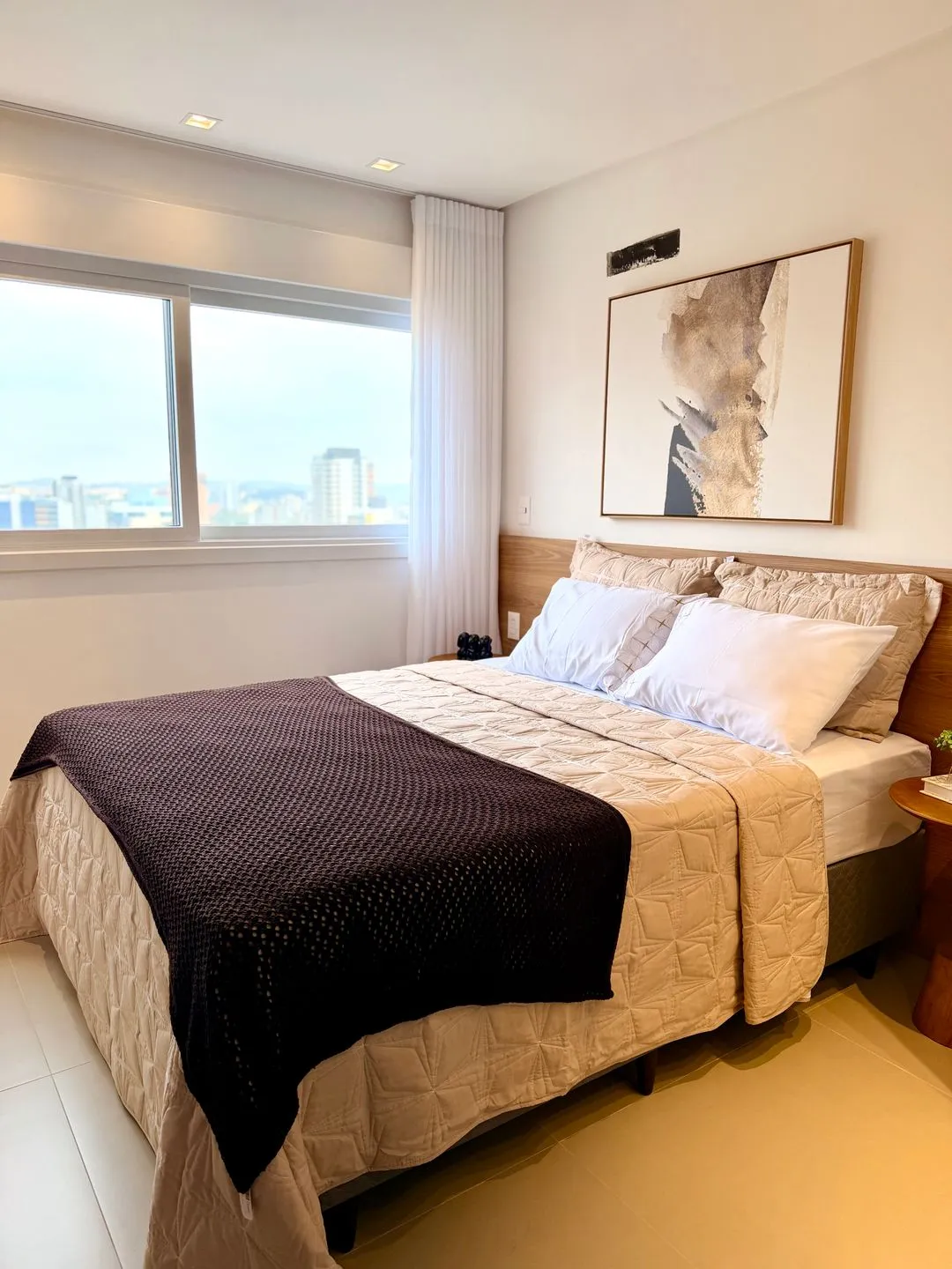 Imagem Apartamento à venda em Torres, Predial, com 1 quarto, 52m2