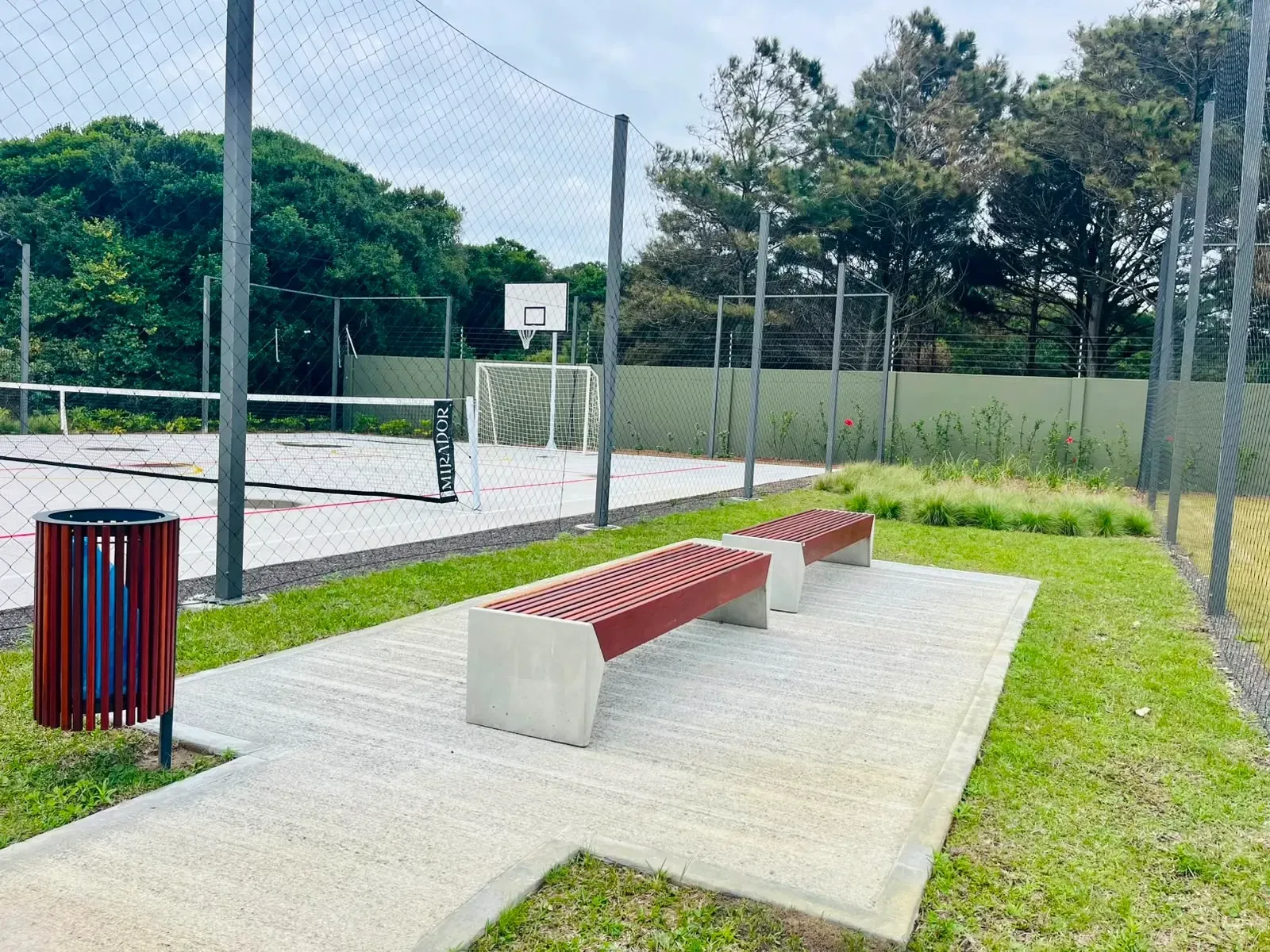 Imagem Terreno em Condomínio à Venda, 300 m² em Gleba B (Arroio Teixeira) - Capão da Canoa