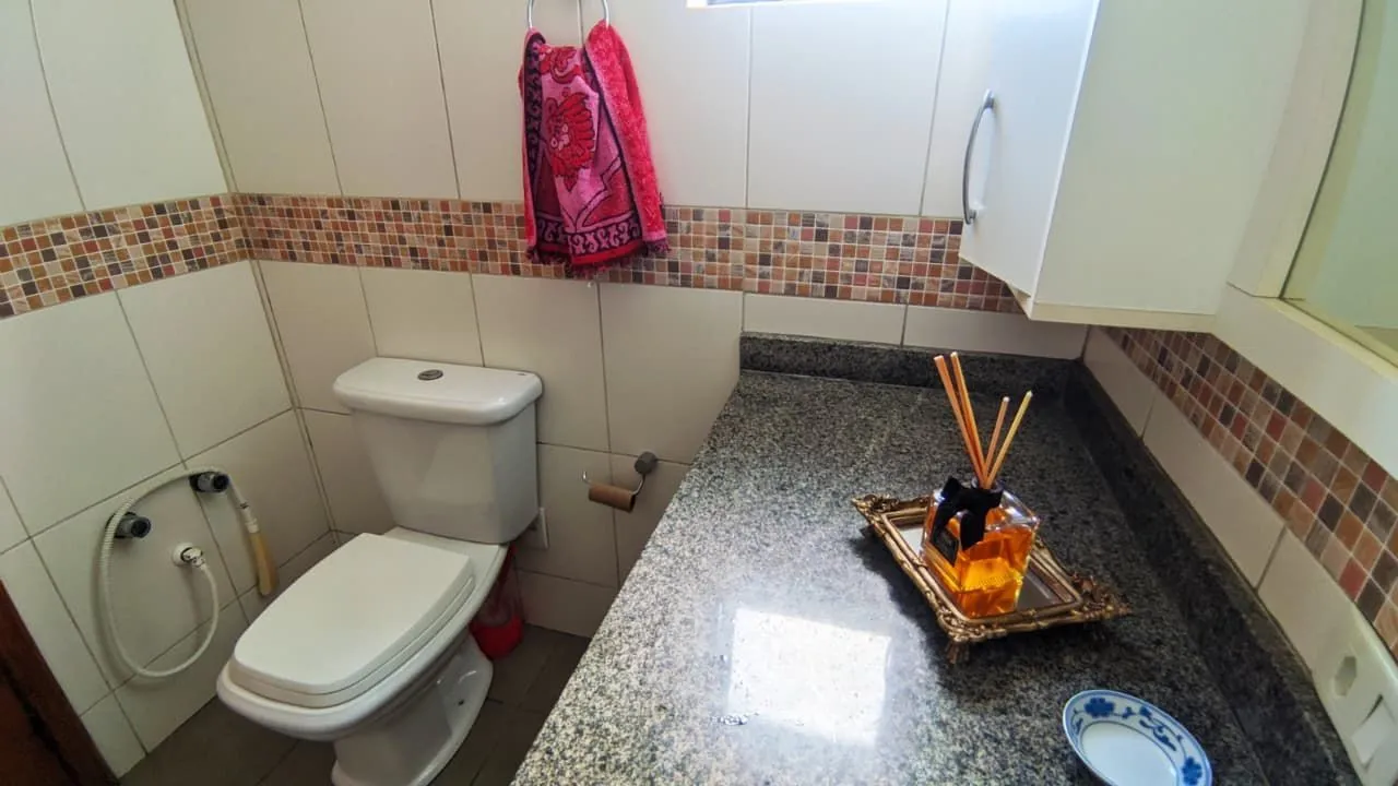 Imagem Cobertura com piscina 3 dorm, 2 vagas individuas, no bairro Petrópolis