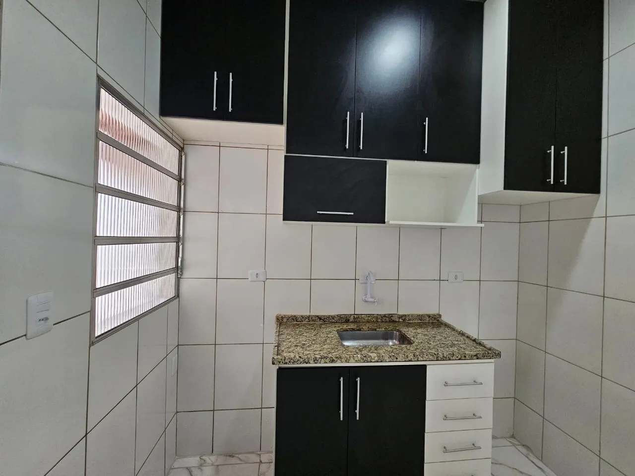 Foto do imóvel Casa à venda em Sorocaba-SP, Jardim Topázio: 2 quartos, 1 sala, 2 banheiros, 1 vaga de garagem - 100m² de área em JARDIM TOPÁZIO, SOROCABA - SP