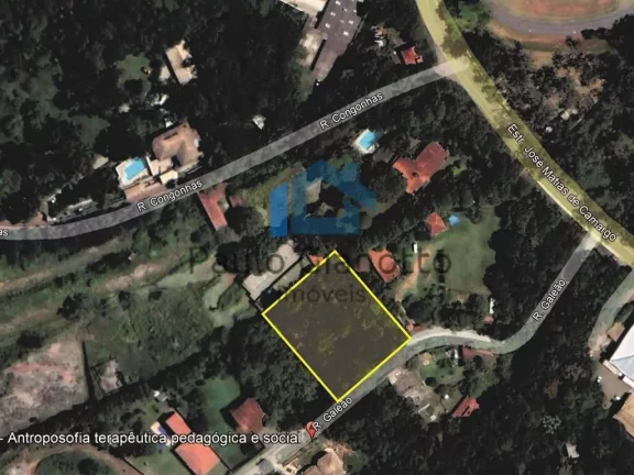 Terreno à venda na Região da Granja Viana e Embu das Artes! em Rua Galeão