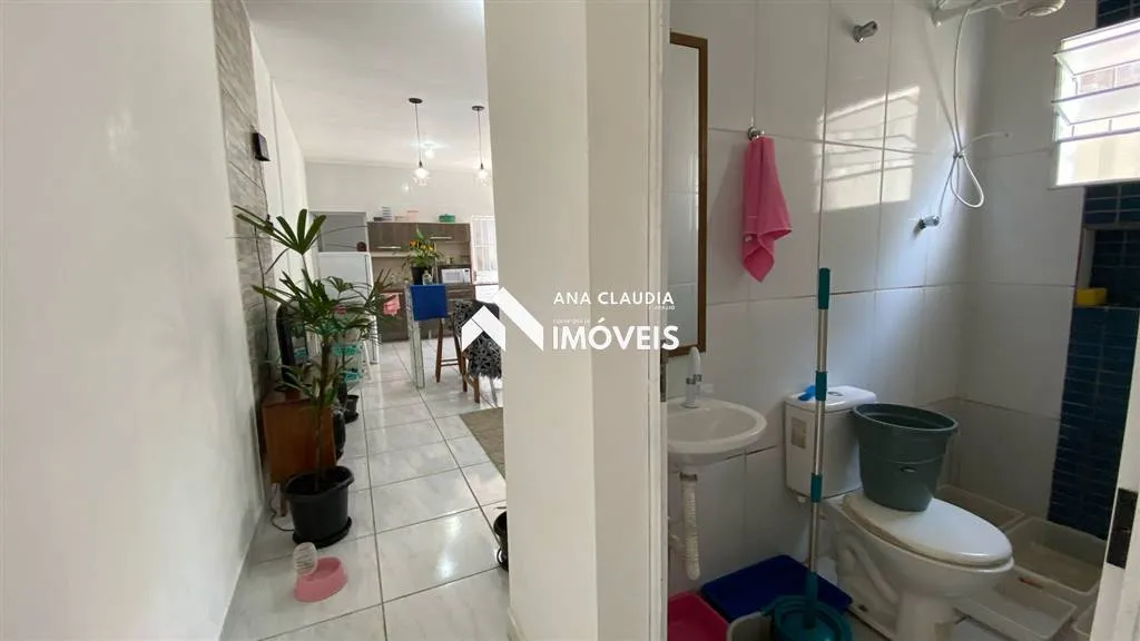 Imagem Casa a venda em Mongaguá ótima localização
