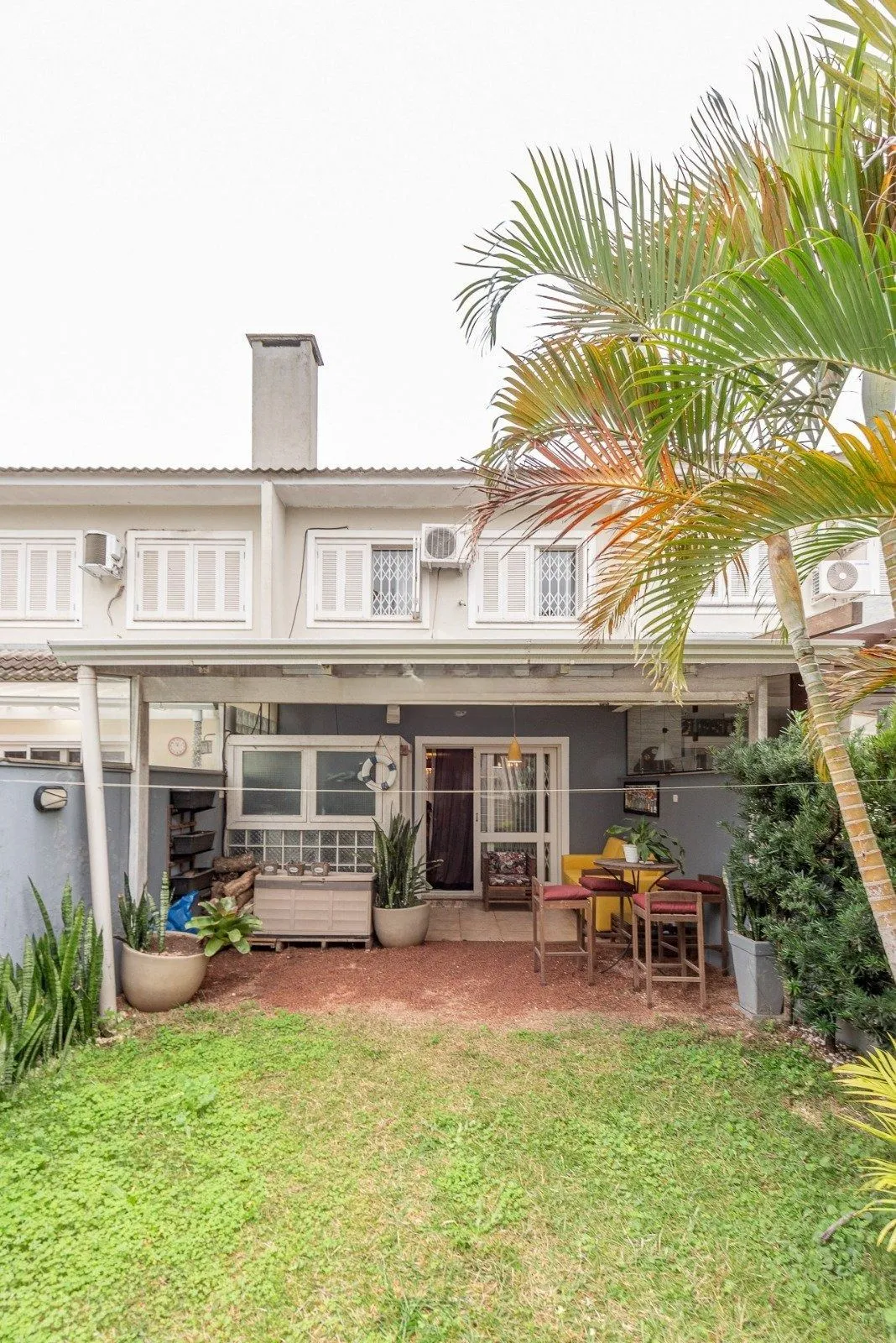 Imagem Casa com 3 dormitórios, suíte, pátio com spa, 3 vagas, Rua do Pampa - Ecoville