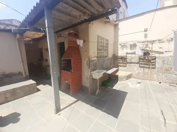 Imagem Casa com 4 Quartos e 2 banheiros à Venda, 400 m²